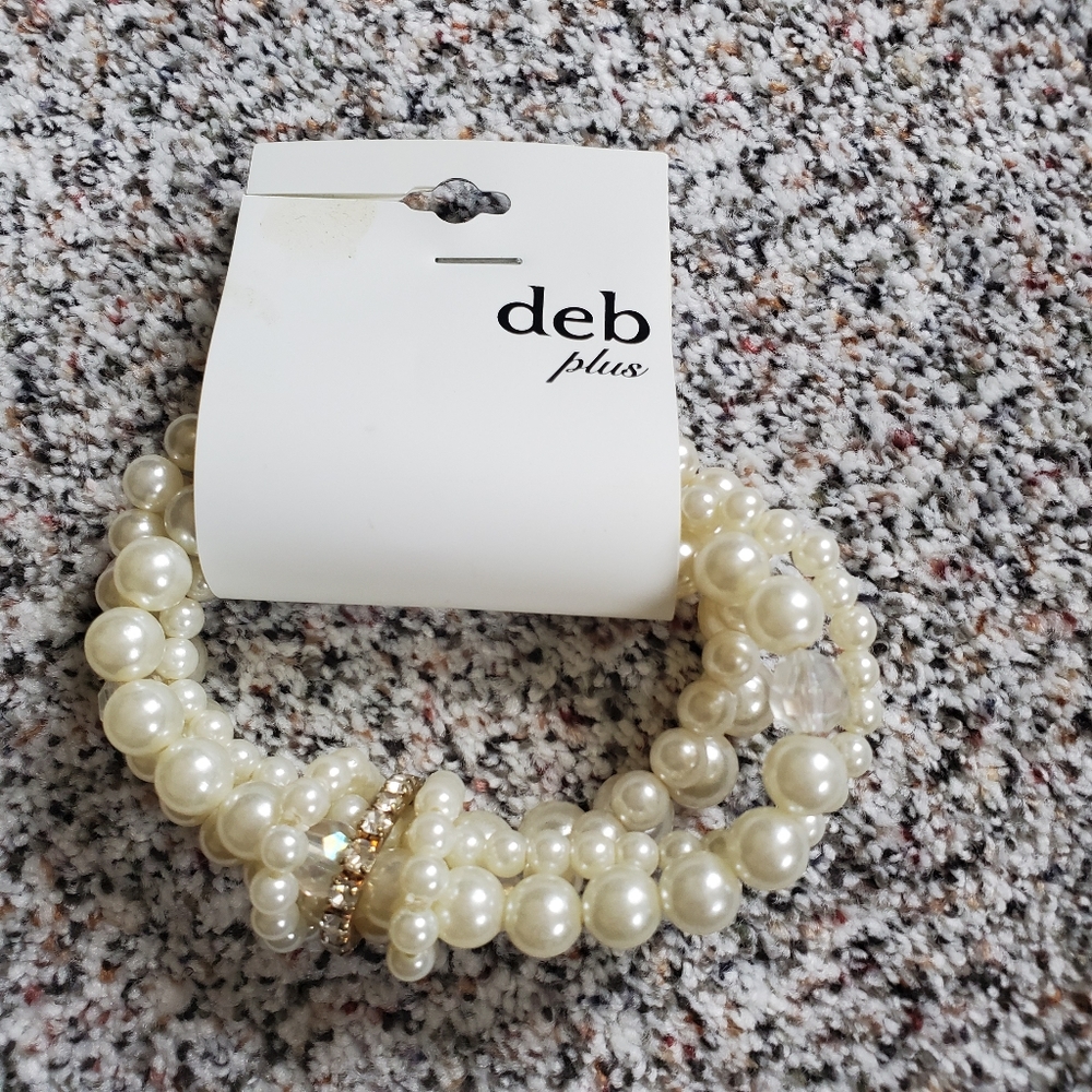 Deb Plus Size Pearl Bracelet